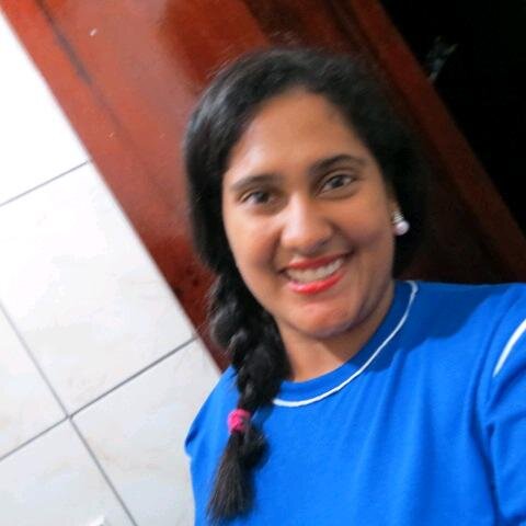 Geminiana,romantica,solteira,Amoooo De paixão tudo que me faz be,sóo  uma pooucoo mareentinhaaa. é eeu achoo kkkk http://t.co/JRRKF0HtUq