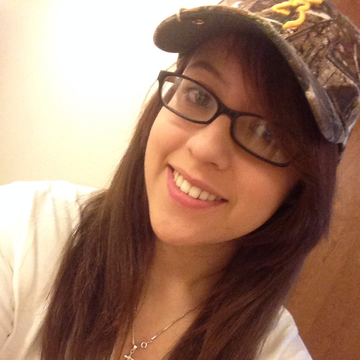 RandixElizabeth's profile picture. I'm 23 and go to Kutztown University. You'll either love me or hate me.