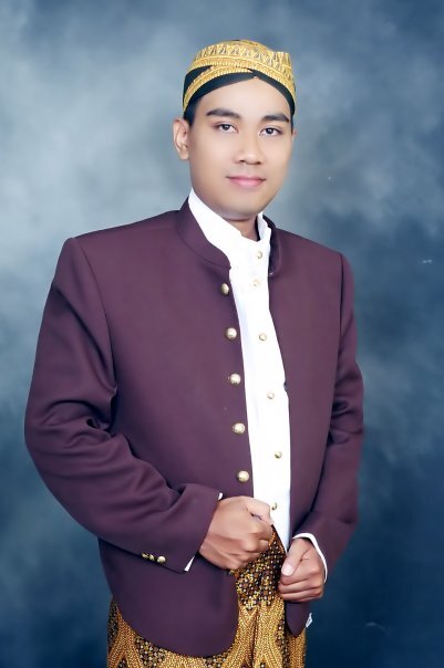 AgungTriWahono's profile picture. Heart surfer, Absolut human being, Collecting beautiful hearts