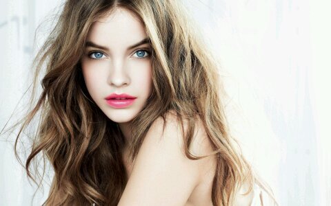 Color of everthing in my life. ทุกสิ่งมีสีสันในตัวของมันแต่เราเลือกที่จะทำให้สีนั้นชัดเจนเด่นขึ้นหรืออ่อนจางลง.