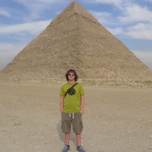 Love to Travel Around The World - Love Online Marketing and Entrepreneurship - Freedom Fighter