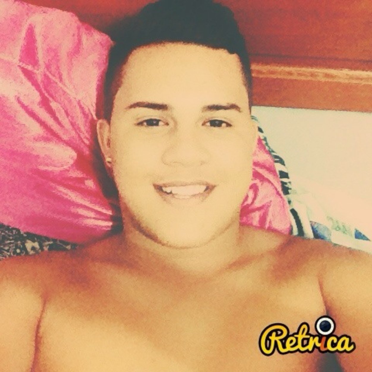 Tantos sorrisos por ai, e eu querendo só o seu. Insta: luanmaster1