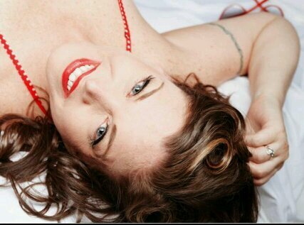 Mother, Energy Healer, Fibro/CFS Warrior. Follow me on Instagram @PatinaBird
