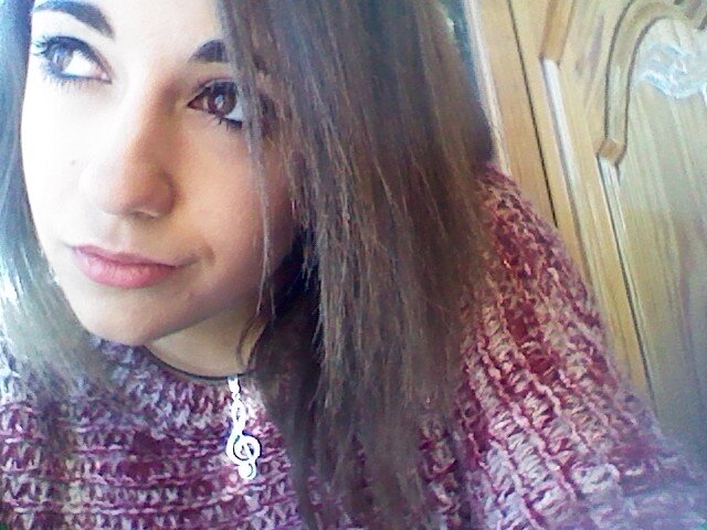 MerMmdb's profile picture. 