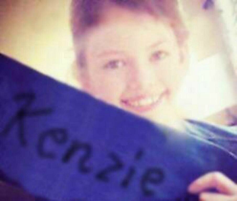 Official Twitter Account of Mackenzie Christine Foy.. Follow me and I'll give you an autograph #REAL.