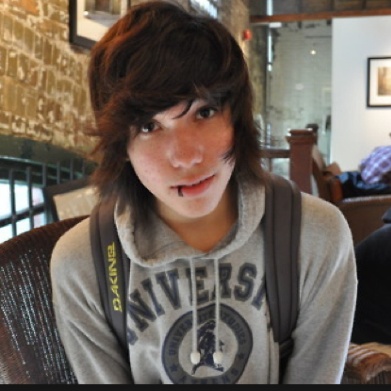 Jamie's the bae . so dont flirt with him, okay?
