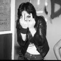 21 de Agosto del 99' / Vegetales / Gatos / Rock / Gustos antiguos / Harrison Stradlin Mckagan Kiedis Frusciante.