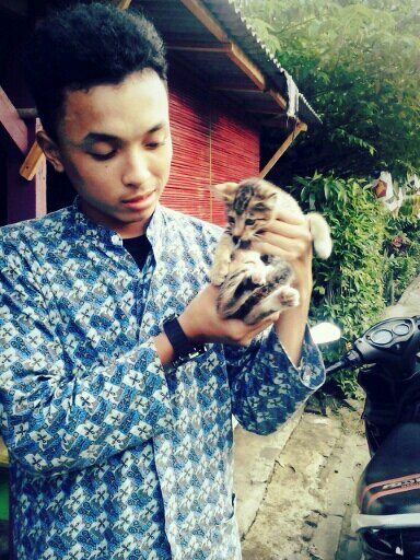 raffilhamtsanie's profile picture. ♔asabikunnal awwalun♔ 
-Ma'a SsS abadan... Nafroh daiman... Mutahabbaban mufarrohan-