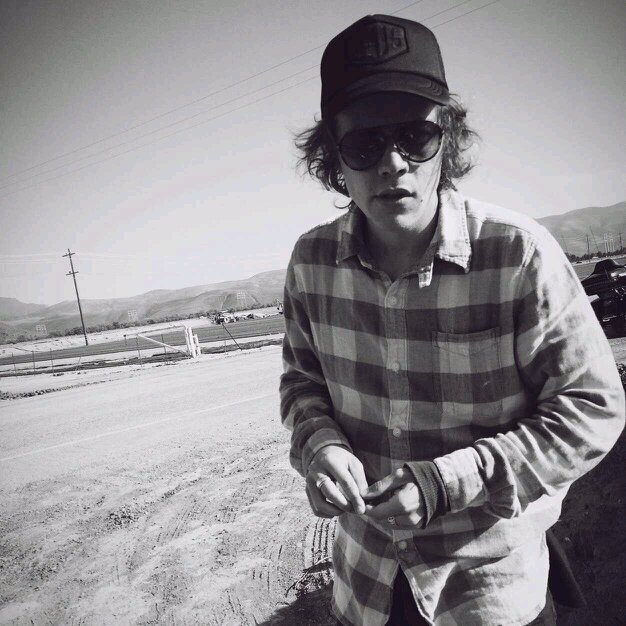 My life is simple as an ant without inspiration, so thats why I love One Direction, and I love their FanFiction, my life is nothing without Direction.