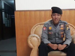 Berlatih dan Belajar untuk Mengemban suatu Tugas mulia Negara,dan Menjunjung tinggi Harkat dan Martabat Bangsa . .POLICE ,