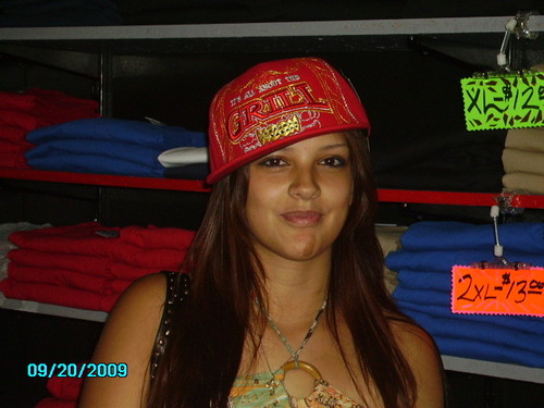 mimilynn21's profile picture. Hot Mama Taken but chylin' wit deez babiez...bzy,bzy,bzy...HOLLA!!!