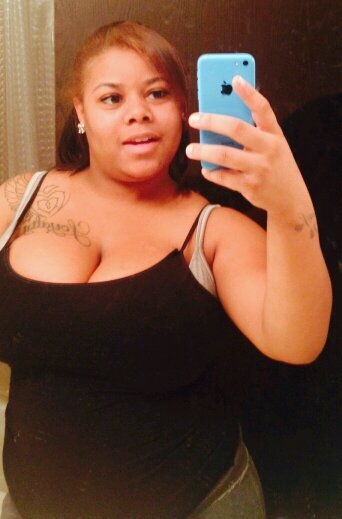 My name Shorty Shay: age 20 : Im living my  life to the fullest and im not going to let nobody stop me