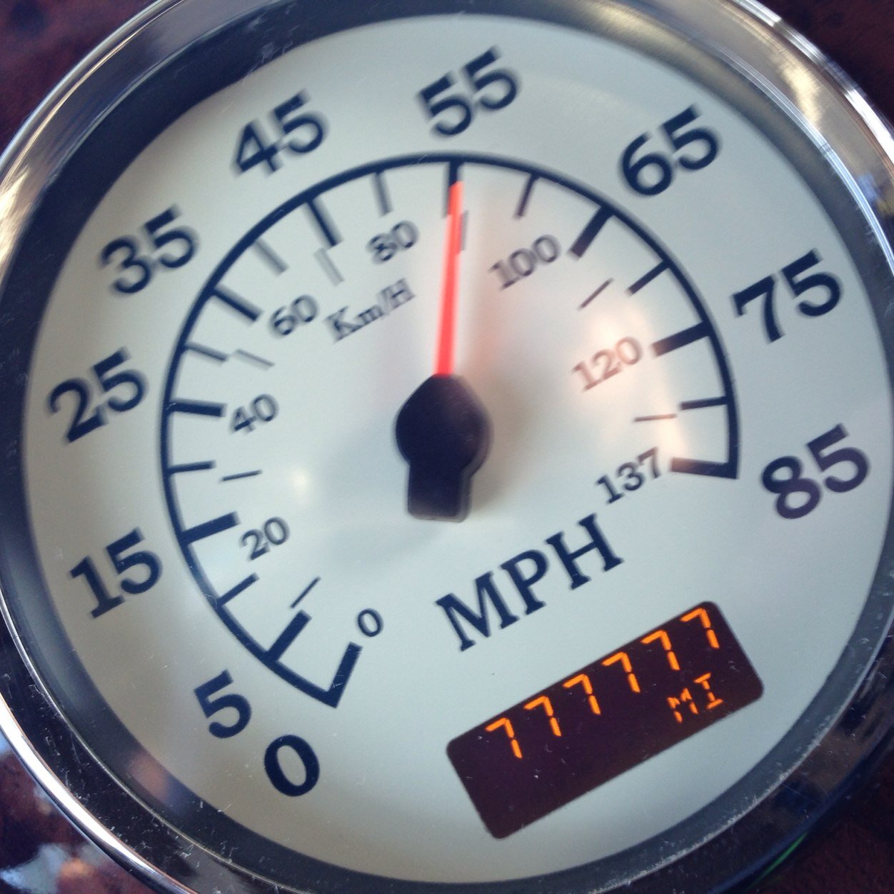 Everything Trucking Pic's and news etc. From the road 28 year trucking veteran with 4 million miles driving exp. Follow me to see what the next on-ramp brings.