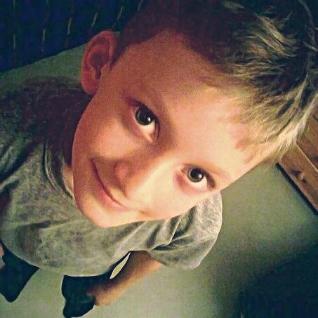 uchenik7a's profile picture. )