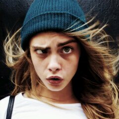 This is a free follow. Follow @australiandrugs and she'll follow you back instantly. If you don't do it I'll unfollow you.