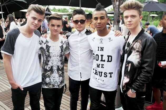 dit is een fanpage van b-brave.. follow us