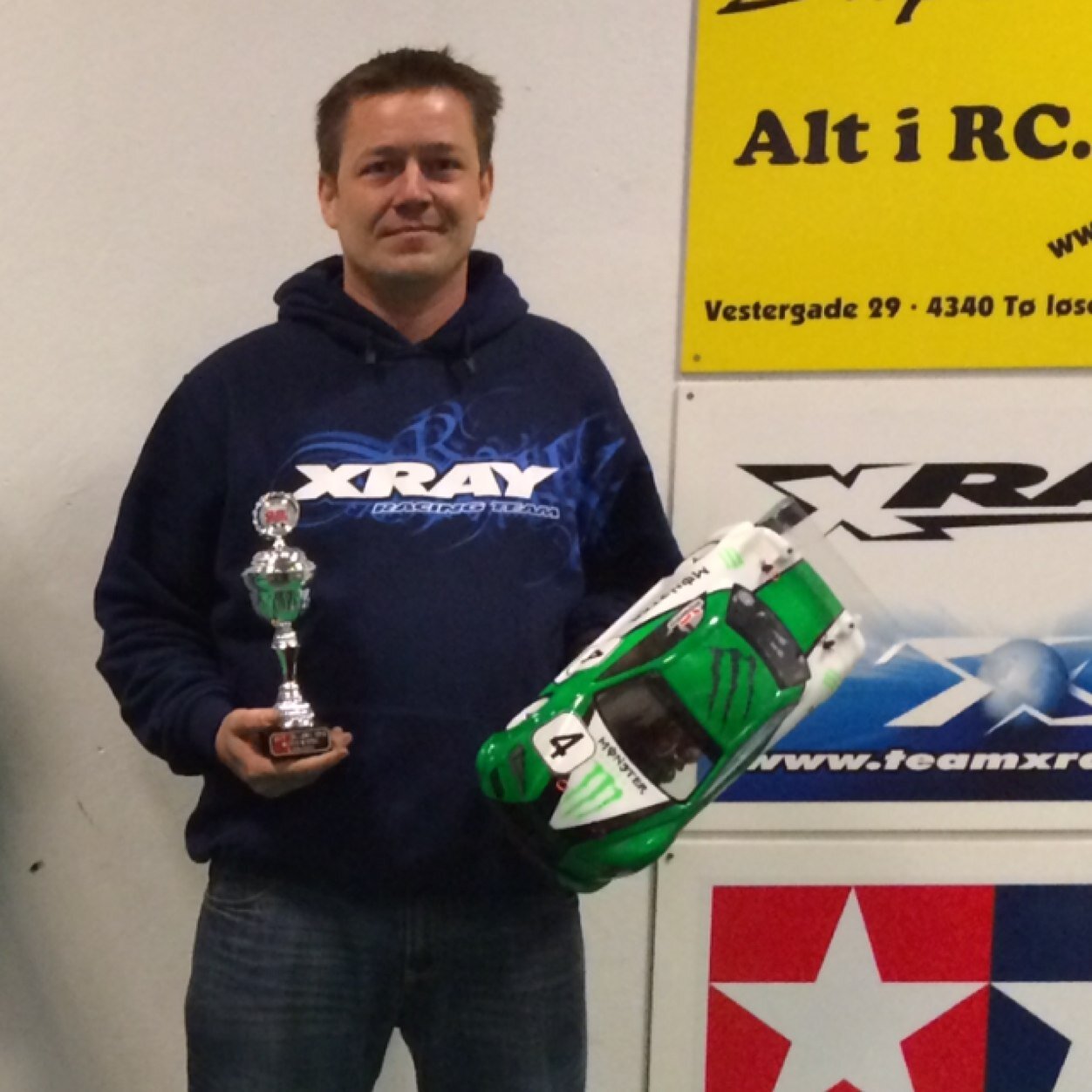 Hello my name is Michael ivø and i have been running Rc largescale 1:5 cars for 3 years and eletric 1:10 for 2 years. check out my web page here