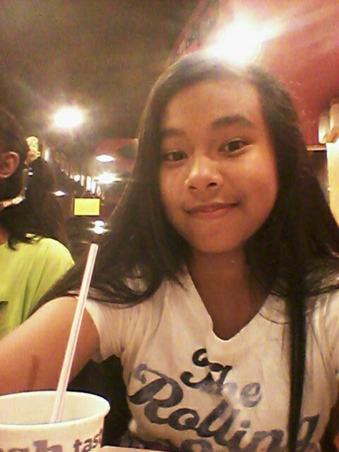 _dwita14's profile picture. smashblast. love @smashindonesia. say to peace. thanks to follow me.