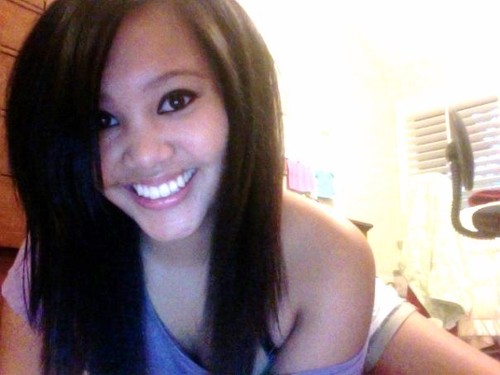 my name is Rika(: i go on twitter every other day. if ud like to follow me, go head(: im NICE and pretty FUN(: