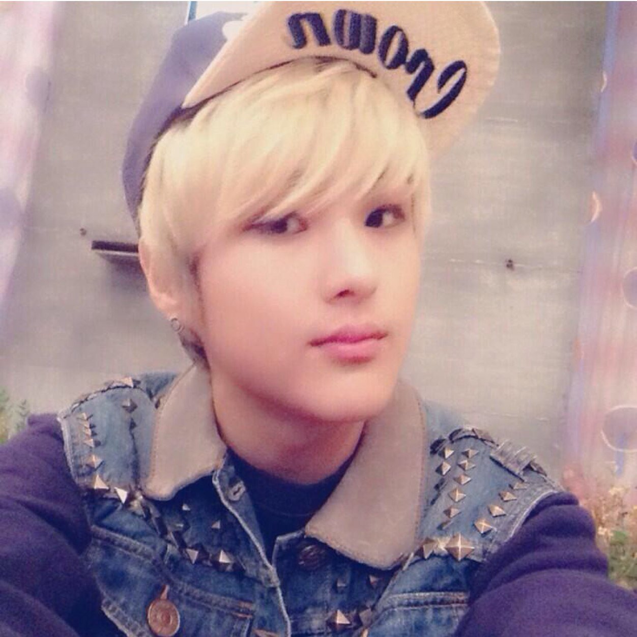 LC9's 귀여운 막내 강현수 입니다 • 1996L • follow the real one @LC9_AO