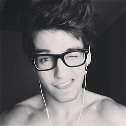 23. Camarero. Un mundano mas #FreeRol