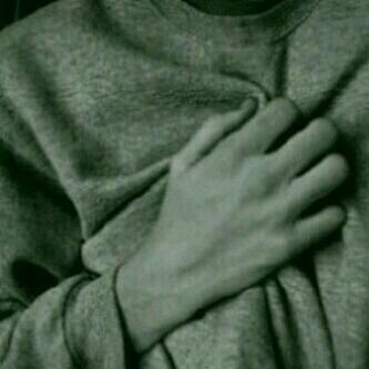 هي آلحبيبه و آلاخت و آلصديقه -آحببتكك رغم مشآجرتنآ-:''(