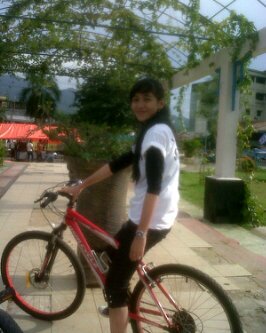 RoseNianHusna | 7jan99 | ♥bigfamily | ♥S2pliplop | Follback !just mention :)