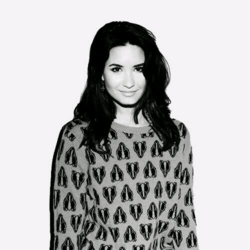 LovaticDaydream's profile picture. 
