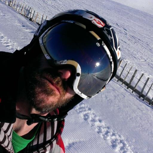 ken_yersel's profile picture. No shoes in my pocket and no money on my feet.