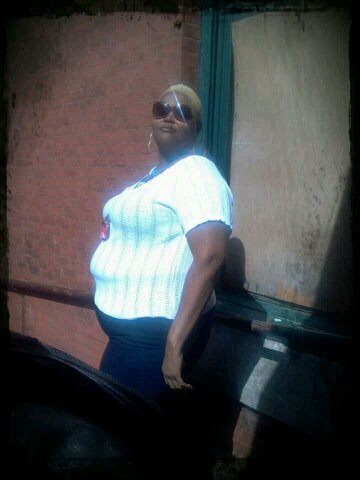 parent of three......loving being a mother.......keeping it 100 24/7.........