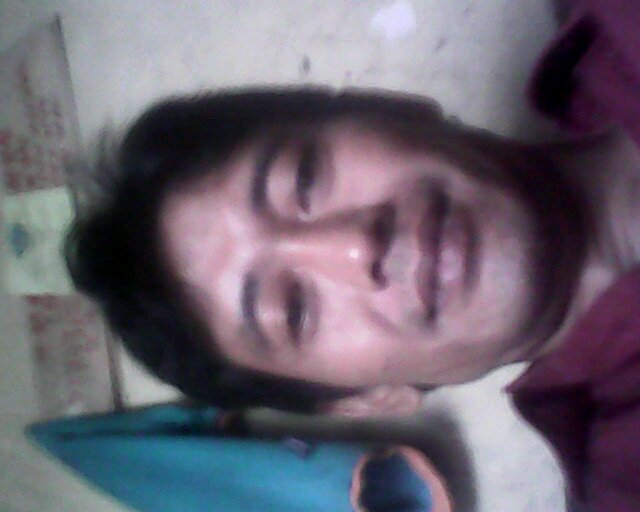 teknisi auto bus,,,rang,,,bus.bintang labuan.    Hoby musik bro