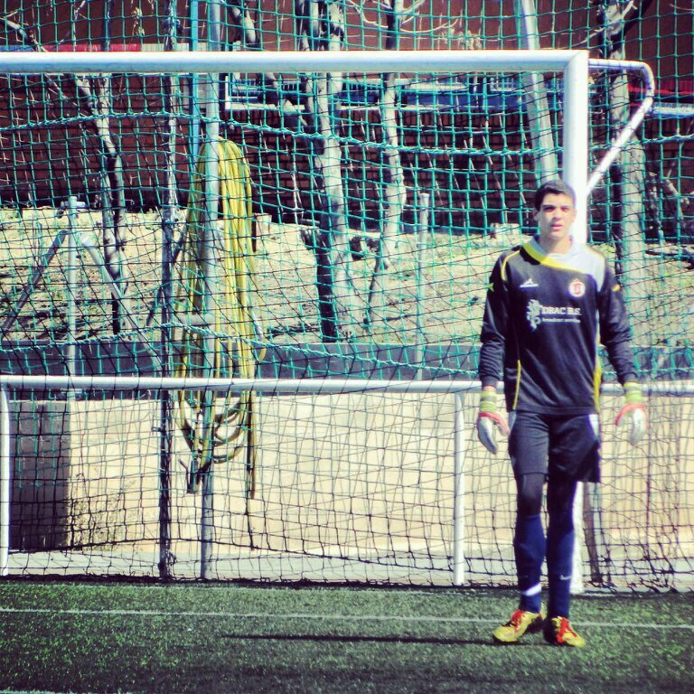 13AlexCabano's profile picture. Jugador del Union Adarve.Todos los niños sueñan con marcar el gol perfecto, yo siempre he soñado con pararlo. Alpedrete