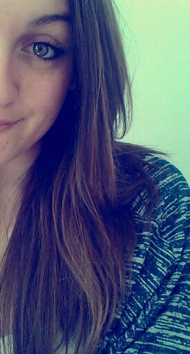 Anne-Astrid / french girl / 17