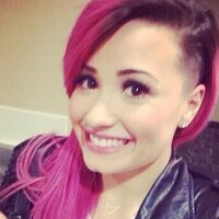 WELCOME DEMI (@fansdemetrias2) 's Twitter Profile