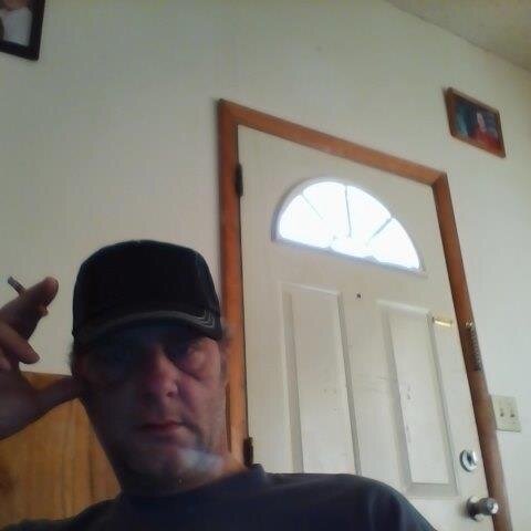 kennymoore2's profile picture. Iam a hillbilly I like to be outside all the time