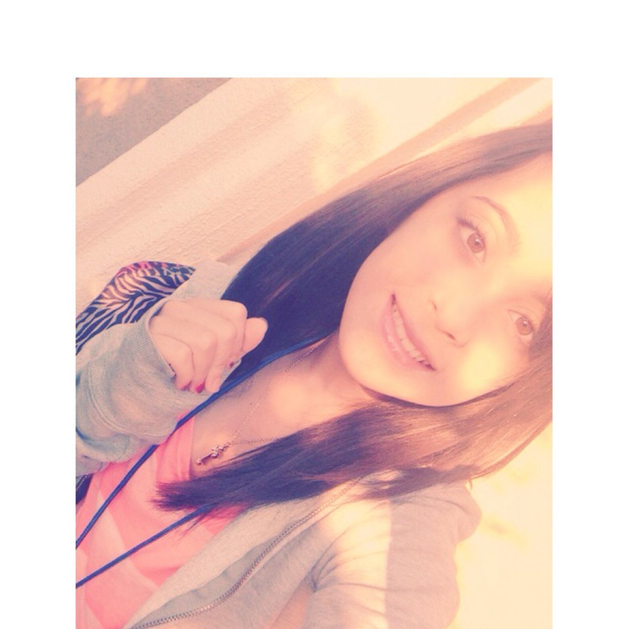 Follow me on instagram..@Britney_Santoyo