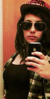 ZuleimaCaballe2's profile picture. soy una chica dulce sincera divertida amable  y si te pasa algo yo soy la primero en ir corriendo a ayudarte:)