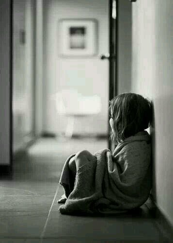 .. من أنا وماذا أريد ولماذا أريد ذلك؟ ثلاث أسئلة أجوبتها تخرجك من التخبط والضياع والتيه الذي تعيش فيه..