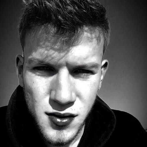 BessHasi's profile picture. Trying to survive in this world