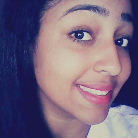 Eu não me importo com o que as pessoas pensam de mim. Eu me importo com o que elas pensam delas mesmas. Follow me ^^