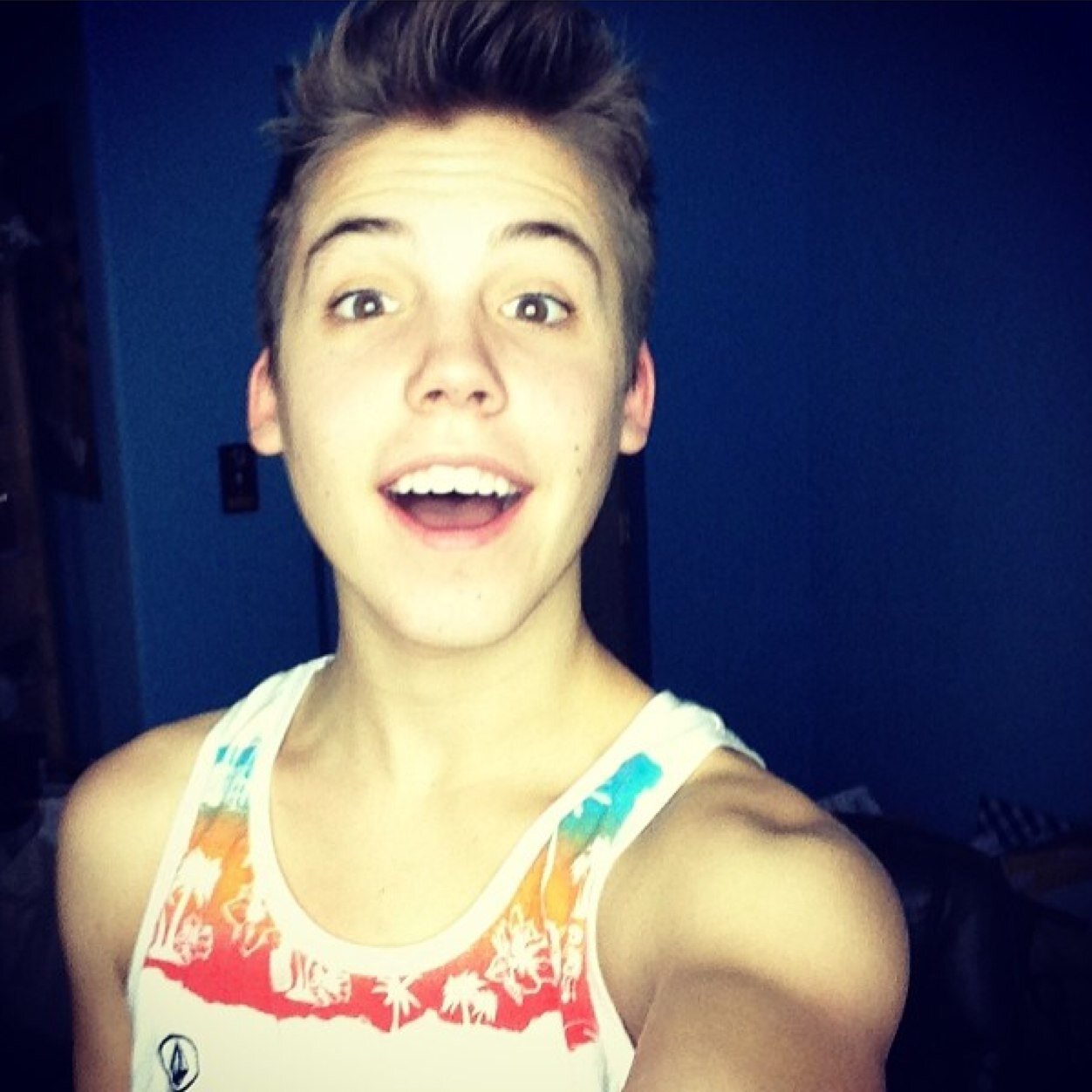 faking_espinosa Profile Picture