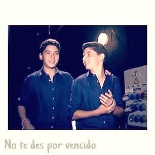 'No han ganado La Voz, pero se han ganado cientos de corazones'. {No, yo no me doy por vencido} 《Cushame una cosa David》 @ConCdeCaarla_ + @45_alba