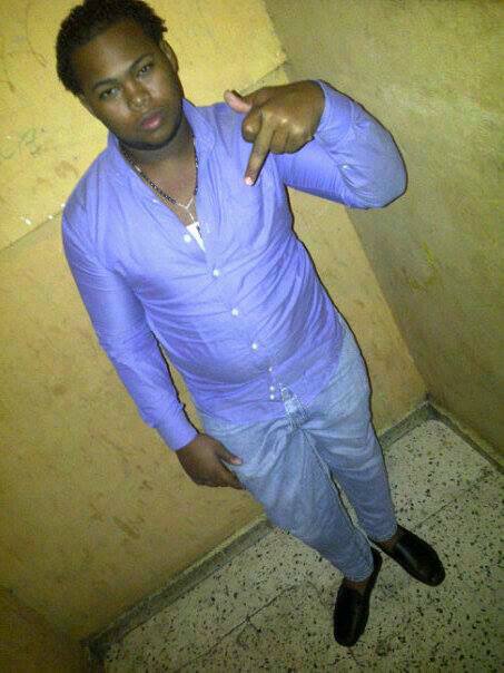 ADD- A Mii FB- http://t.co/ieupCY1sbX - Mii #BFF De Lo MiaO - @Rvlrevilo - Mi SOCiiO - │Chris Brown│ │Lil Wayne│ │Tyga│ - ♫♪♫♫♪