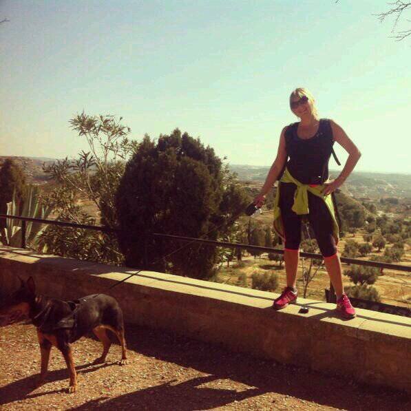 Live in Spain with Bonnie the pesky pooch. Addicted to Zumba,love Running,snorkeling,travelling and a good 'copa de tinto'. Also the world's worst driver!!!