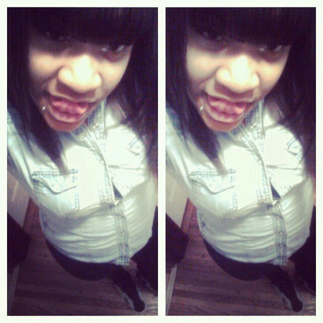 ##Most Pretty Girls Either Have Anger Problems Or Trust Issues & You Niggas Got The Right ONE !!!! Follow me on Instagram @LightskinnMe & I'll Follow back .