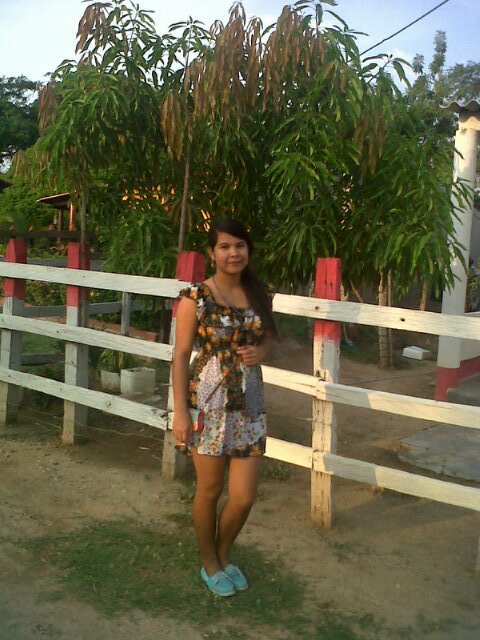soy una chica super divertida...... Me encanta justin beiber y j