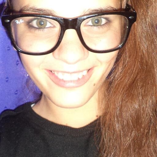 Si me odias sin razón, te daré razón para que lo hagas. fanatica de airbag♥ amiga(?