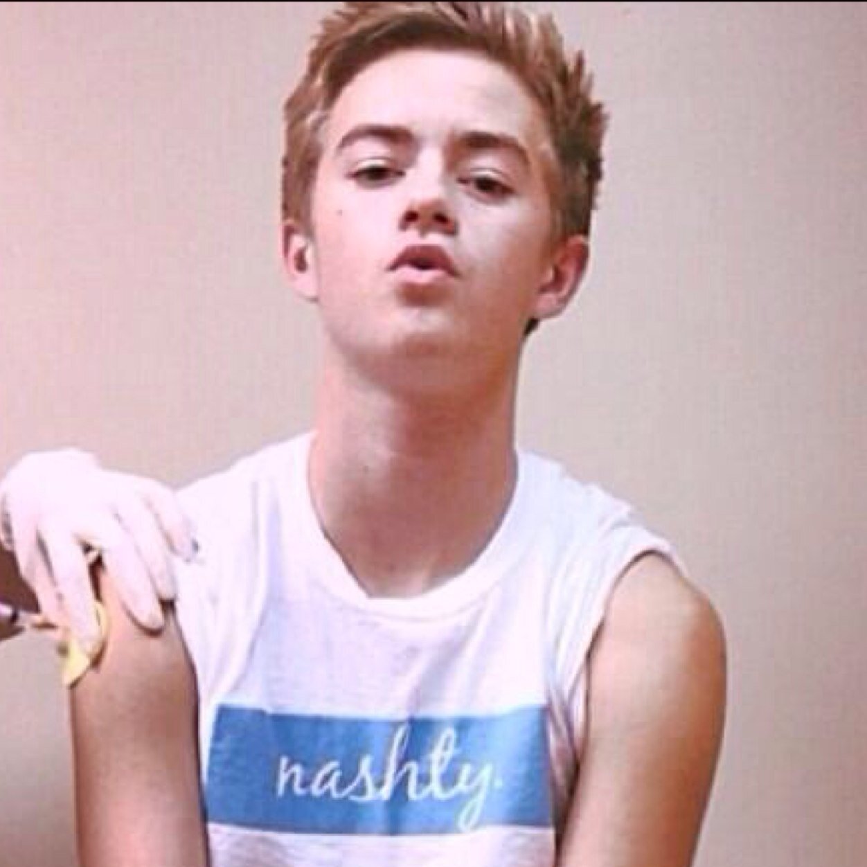 Jack johnson is a fav and i love him so much☀️