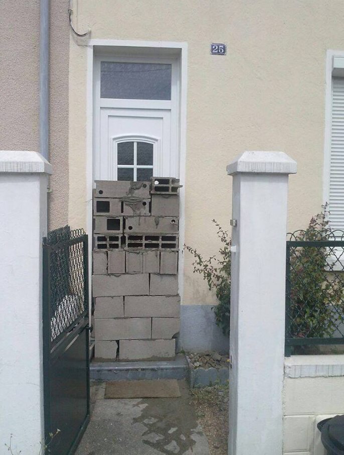 Boisage's profile picture. Sentence affligé a autrui par des ruses perfides, odieuses.
Sentence indiscutable pour la victime qui doit lui rendre dans les règles de l'art.

Peace.