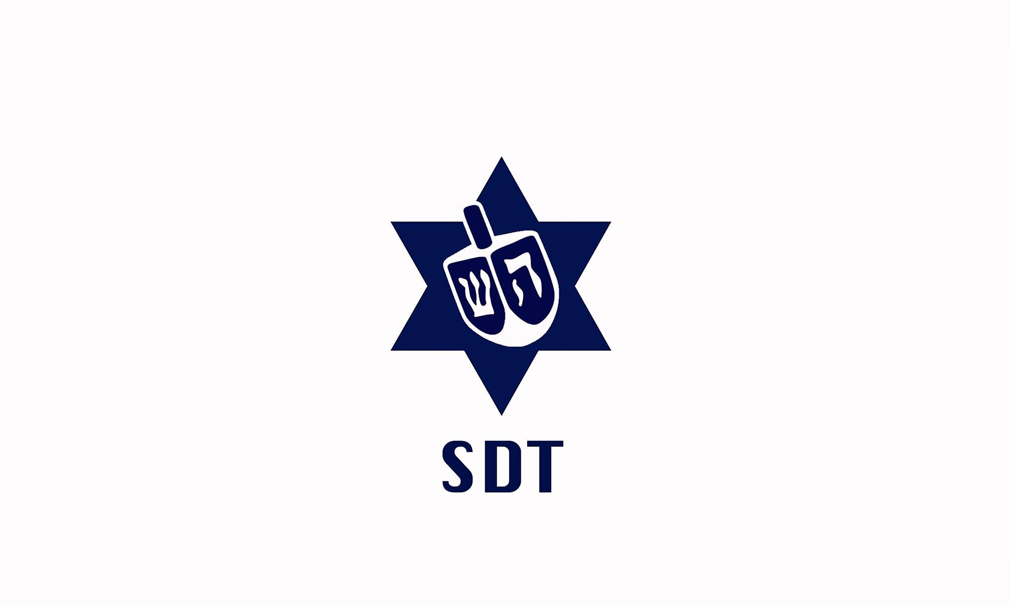 SDT(Solidarité, Diversité et Torah)  Nous sommes une organisation de jeunes Juifs qui a pour objectif de faire du bénévolat pour les associations juives.